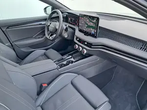 Škoda Superb SportLine