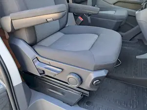 Volkswagen Crafter - skříňový vůz  