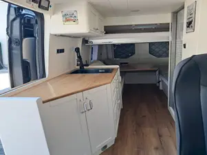 Volkswagen Crafter - skříňový vůz