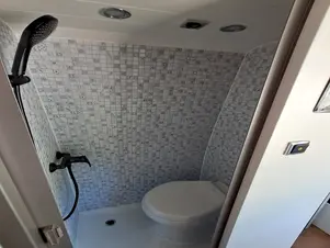 Volkswagen Crafter - skříňový vůz  
