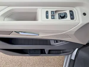Volkswagen Nový Multivan