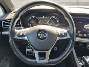Volkswagen Touareg R-line