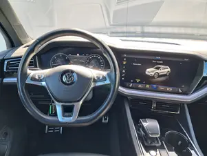 Volkswagen Touareg R-line