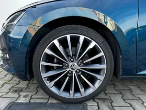 Škoda Superb Ambition Plus