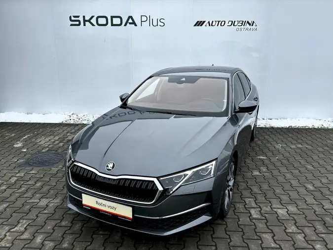 Octavia Top Selection