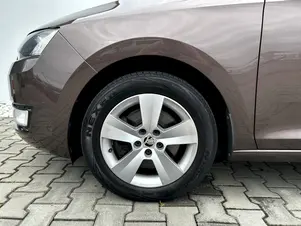 Škoda Rapid Ambition