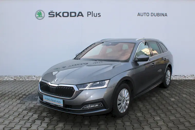 Octavia Style Plus