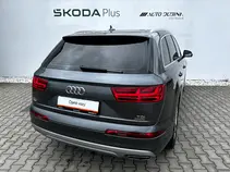 Q7 