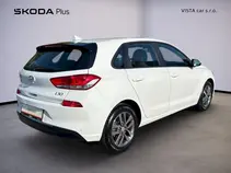 i30