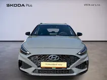i30