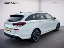i30