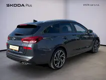 i30