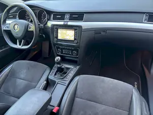 Škoda Superb Ambition
