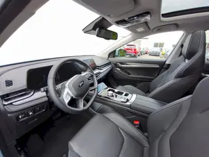 JAC JS6