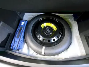 JAC JS6 