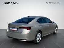 Octavia Top Selection