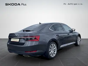 Škoda Superb L&K