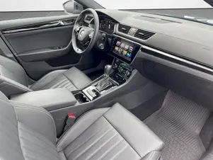 Škoda Superb L&K