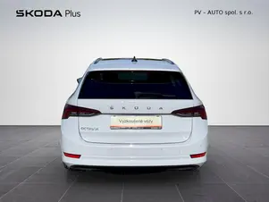 Škoda Octavia Style Plus