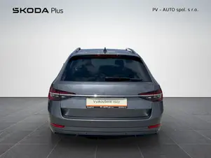 Škoda Superb Style Plus