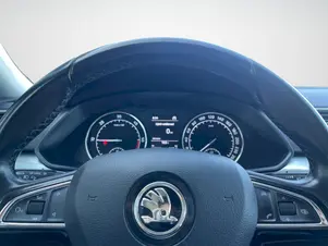 Škoda Superb Ambition Plus