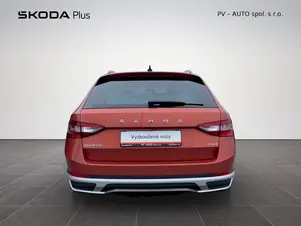 Škoda Superb Scout