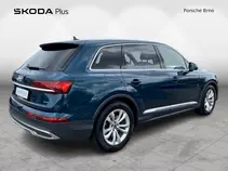 Q7