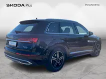 Q7 
