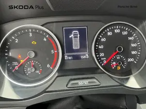 Volkswagen Crafter - skříňový vůz  