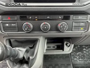 Volkswagen Crafter - skříňový vůz