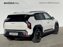 EV3