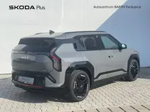 EV3