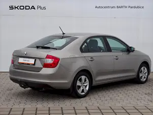 Škoda Rapid 