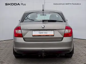 Škoda Rapid 
