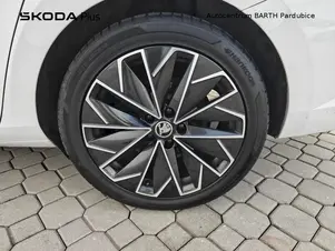 Škoda Superb L&K