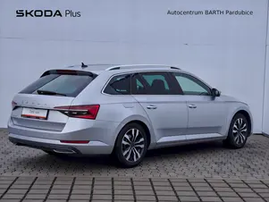 Škoda Superb L&K