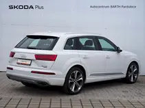 Q7