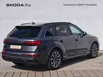 Q7 