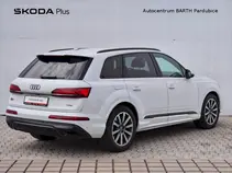 Q7