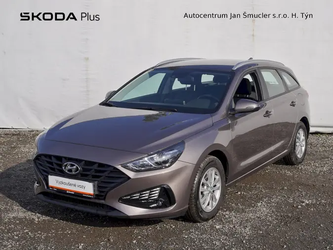 i30