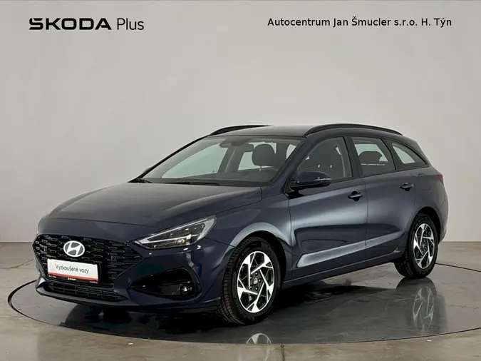 i30