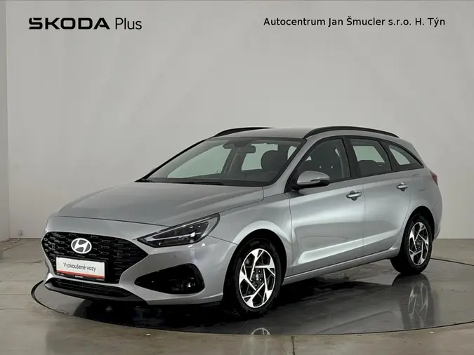 i30