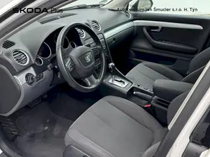 SEAT Exeo 
