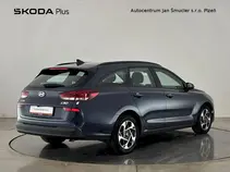i30