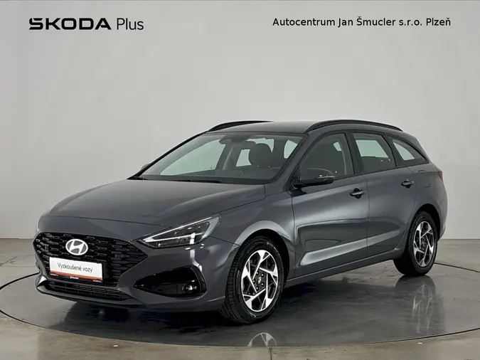 i30