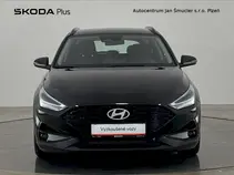 i30