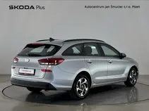 i30 