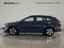 i30