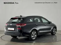 i30 