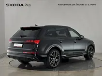 Q7 